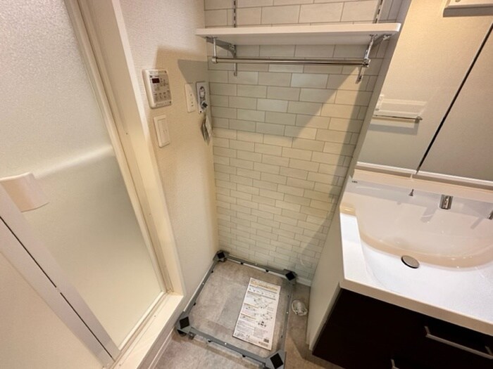 物件内観写真13　(洗濯機置場)