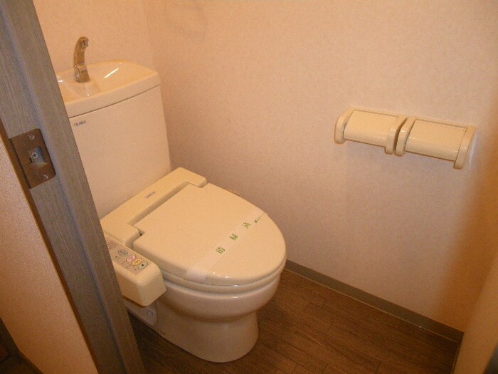 物件内観写真11　(トイレ)