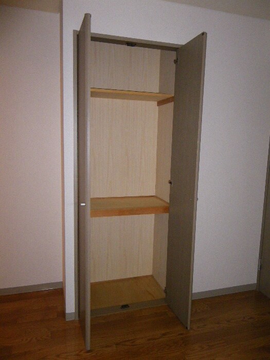 物件内観写真14　(収納)