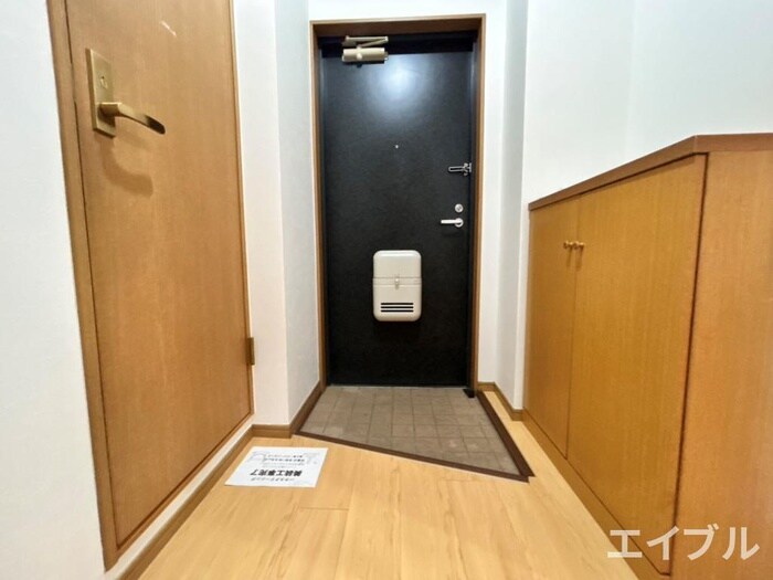 物件内観写真18　(廊下)