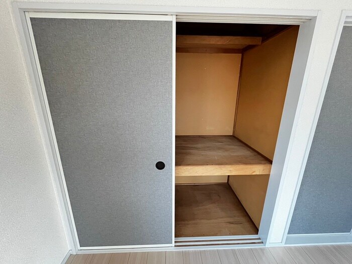 物件内観写真7　(収納)