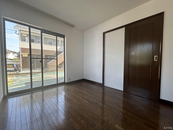 物件内観写真7　(居室)