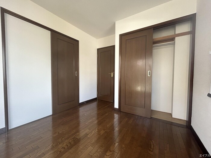 物件内観写真15　(収納)