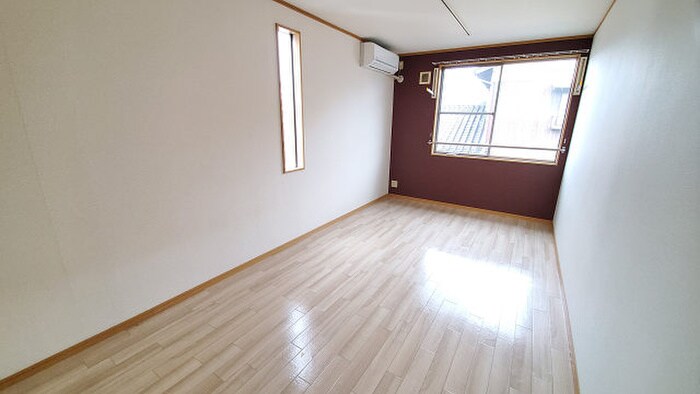 物件内観写真14　(居室)