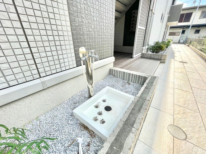 レスポアールの物件外観写真
