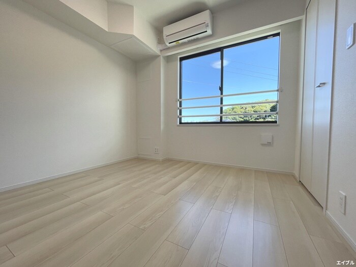 物件内観写真9　(居室)