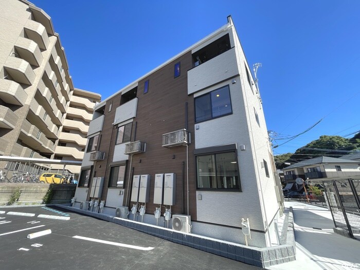 物件外観写真6　(外観写真)