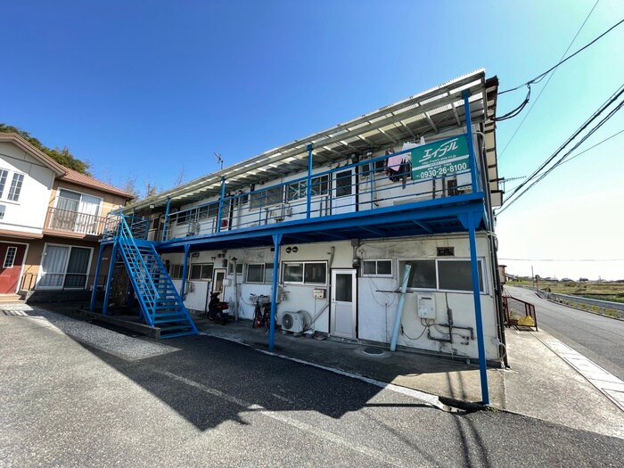 石原アパ－トの外観写真