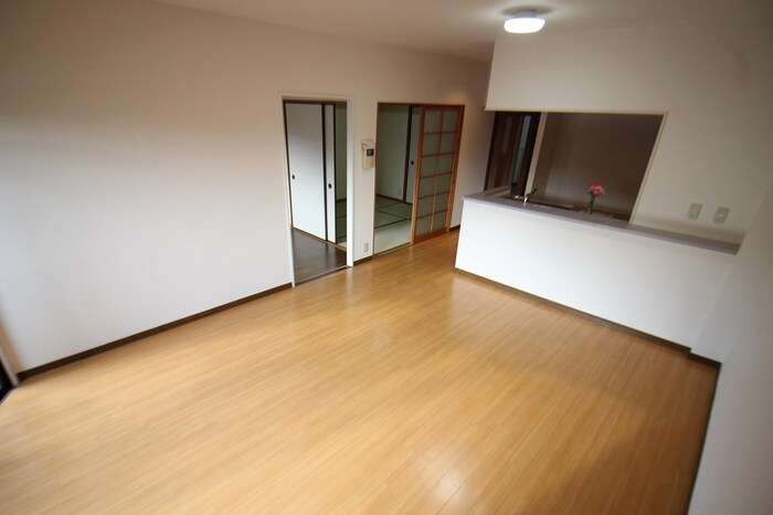 物件内観写真5　(居室)