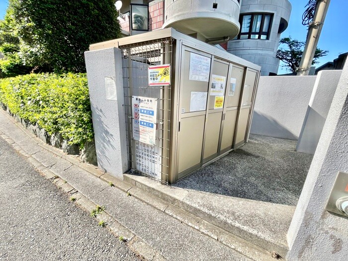 物件外観写真4　(建物設備)