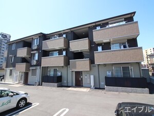 トレス城野弐番館外観写真