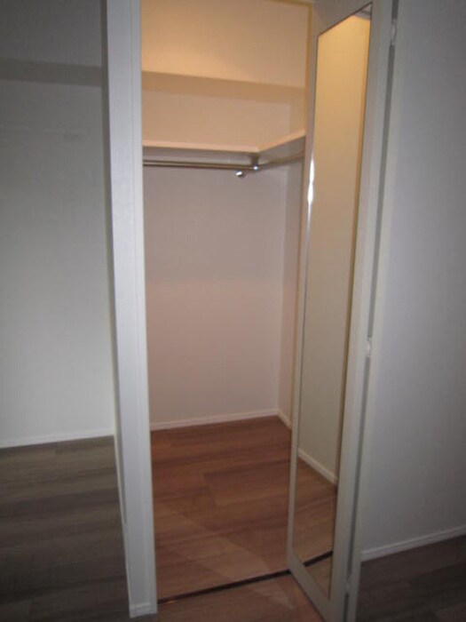 物件内観写真9　(収納)