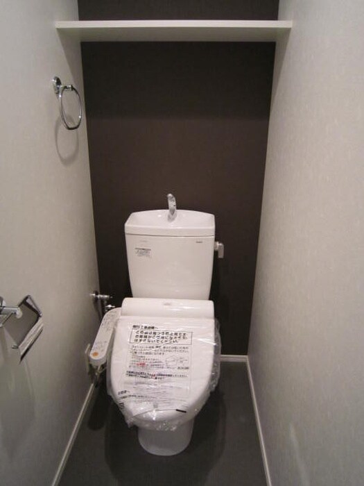 物件内観写真12　(トイレ)