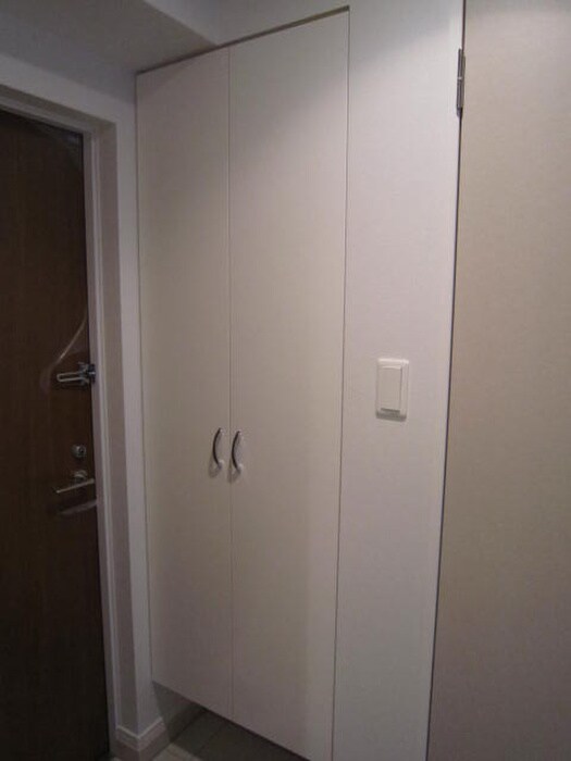 物件内観写真13　(靴箱)