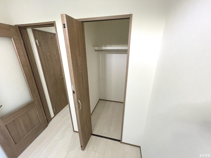 物件内観写真10　(収納)