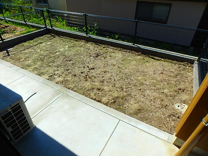 物件内観写真13　(ベランダ・バルコニー)