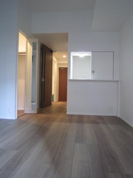 物件内観写真6　(居室)