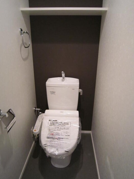 物件内観写真11　(トイレ)