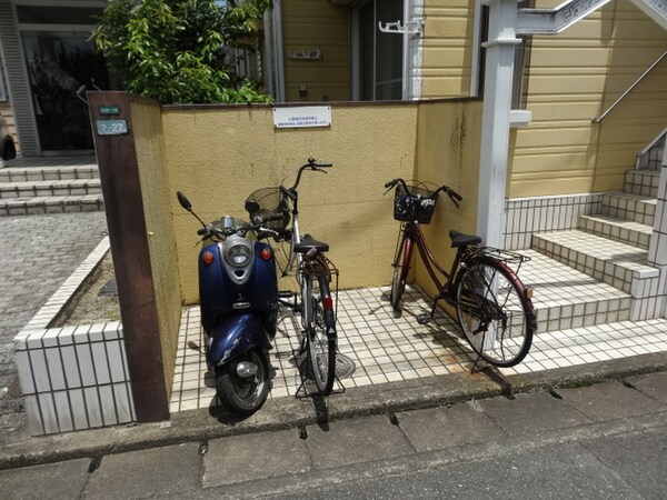 駐輪場