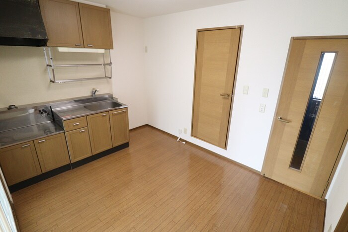 物件内観写真4　(居室)