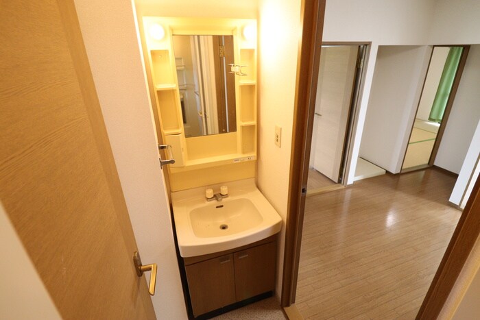 物件内観写真7　(洗面)