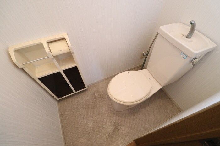 物件内観写真9　(トイレ)