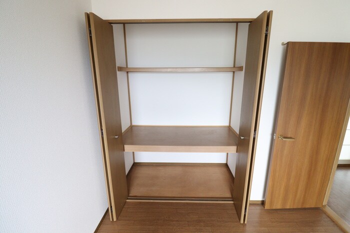 物件内観写真10　(収納)