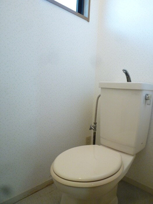 物件内観写真12　(トイレ)