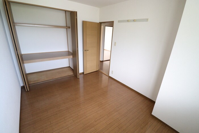 物件内観写真15　(居室)