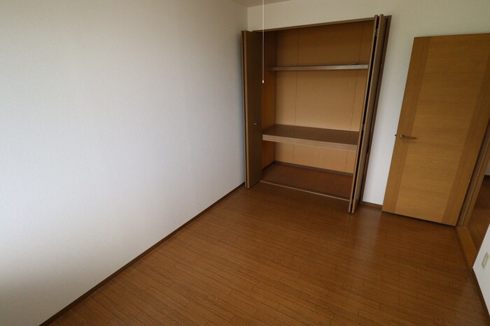 物件内観写真15　(居室)