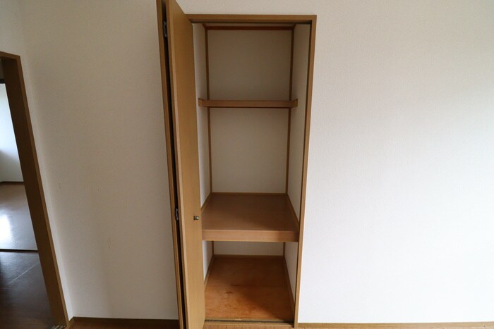 物件内観写真17　(収納)