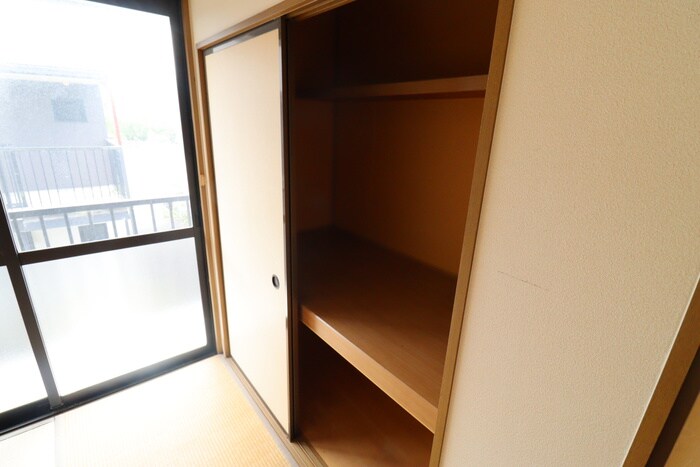 物件内観写真17　(収納)
