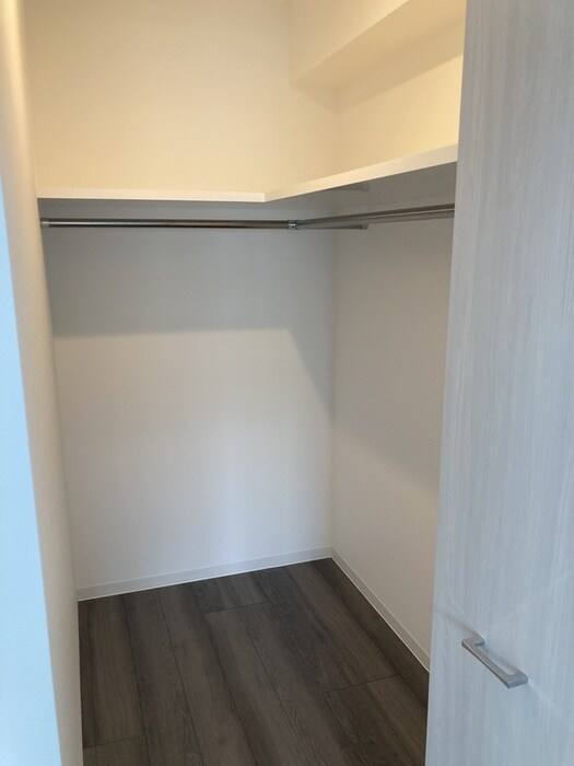 物件内観写真16　(収納)