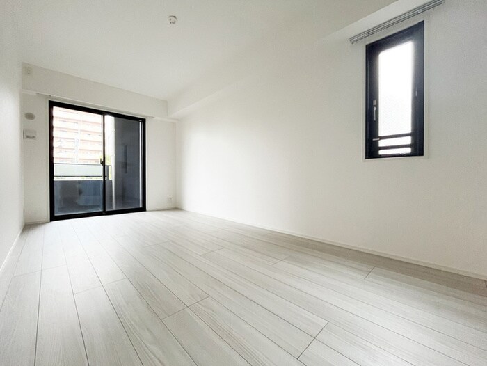 物件内観写真18　(廊下)