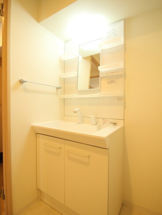 物件内観写真12　(洗面)