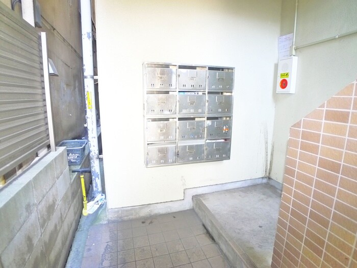 物件外観写真6　(建物設備)