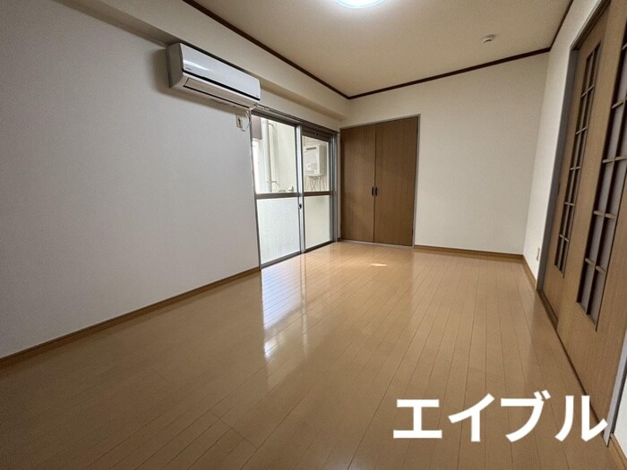 物件内観写真19　(居室)