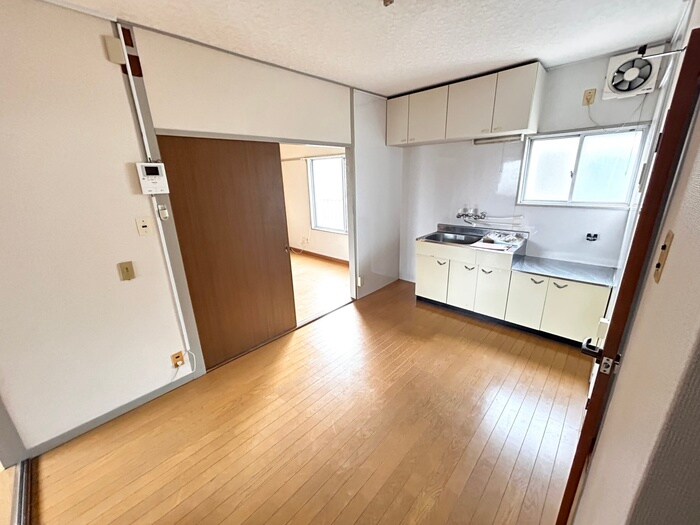 物件内観写真16　(居室)