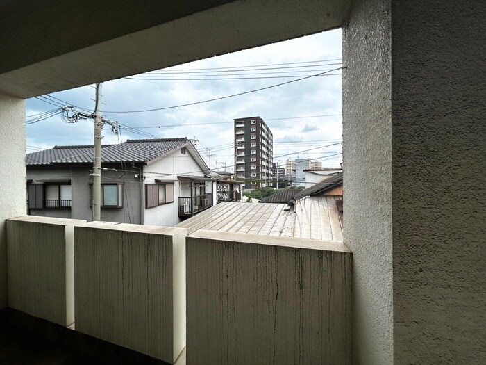 物件内観写真19　(室内からの展望)