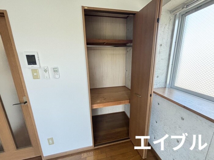 物件内観写真13　(収納)