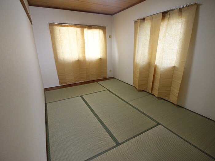 物件内観写真6　(内観写真)