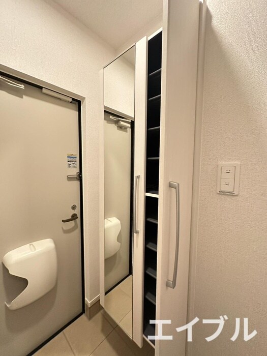 物件内観写真15　(靴箱)