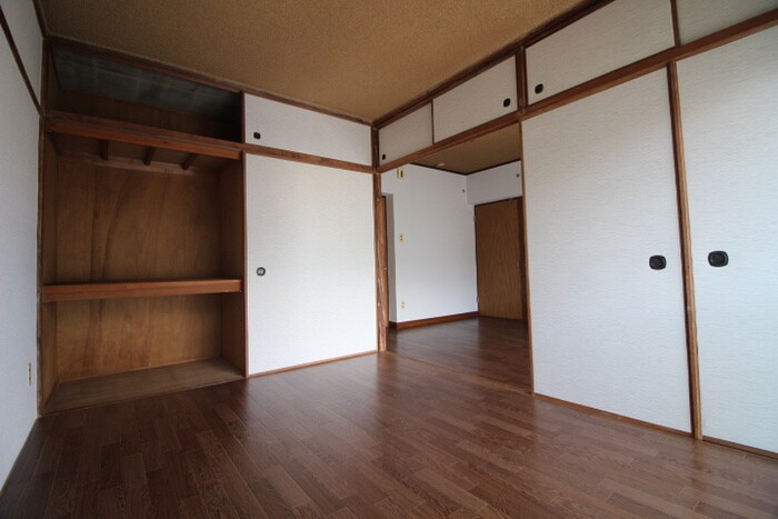 物件内観写真18　(居室)