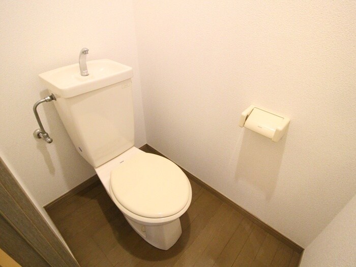 物件内観写真9　(トイレ)