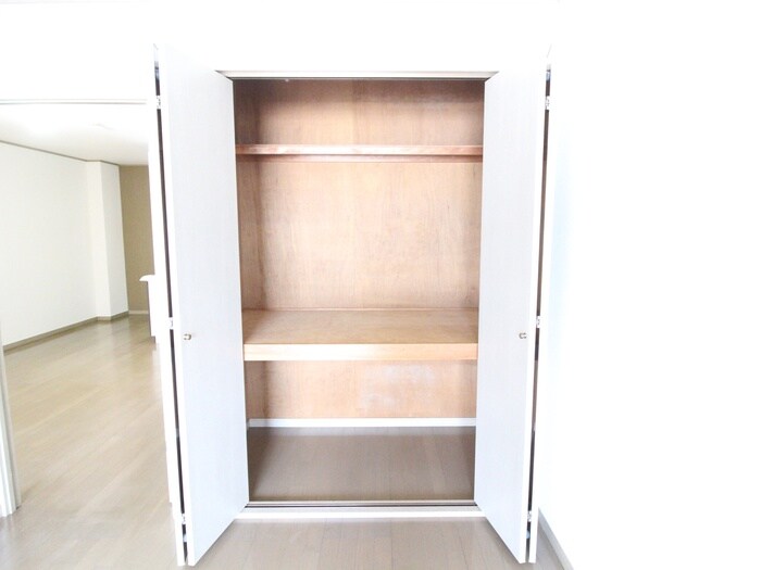 物件内観写真19　(収納)