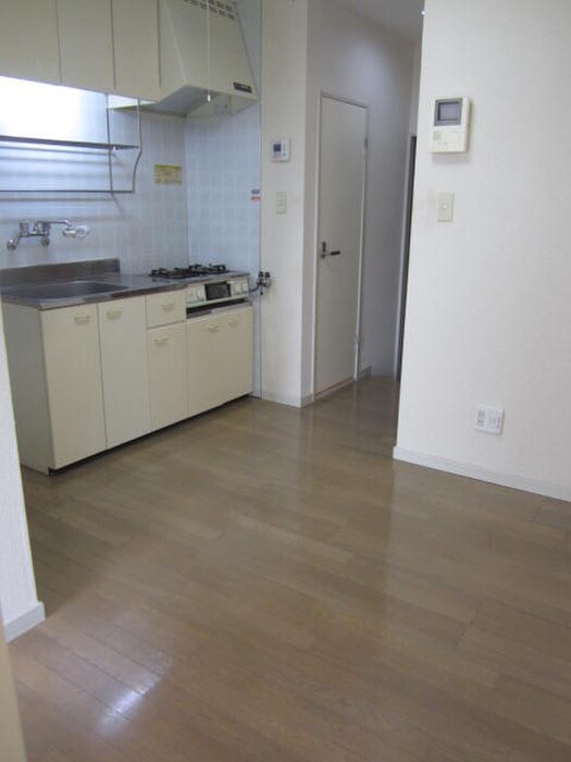 物件内観写真6　(居室)