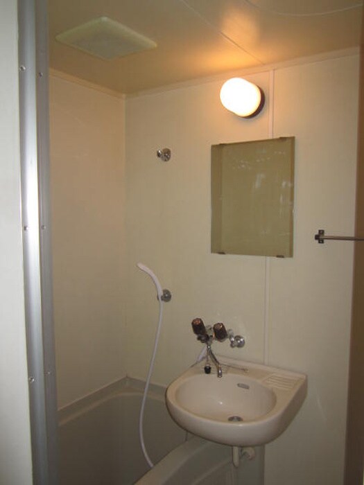 物件内観写真8　(バス／シャワールーム等)
