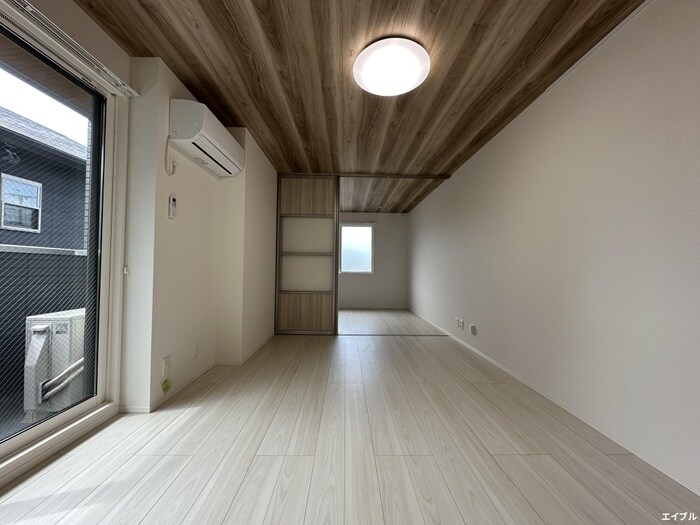 物件内観写真9　(居室)