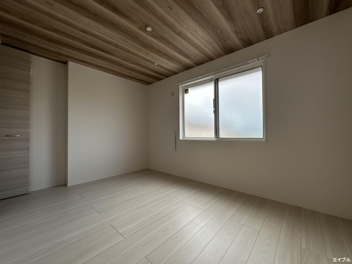 物件内観写真10　(居室)