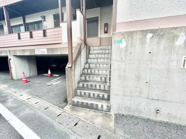 エントランス部分